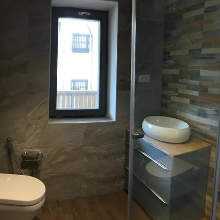 Apartment Luxury Near Lake *